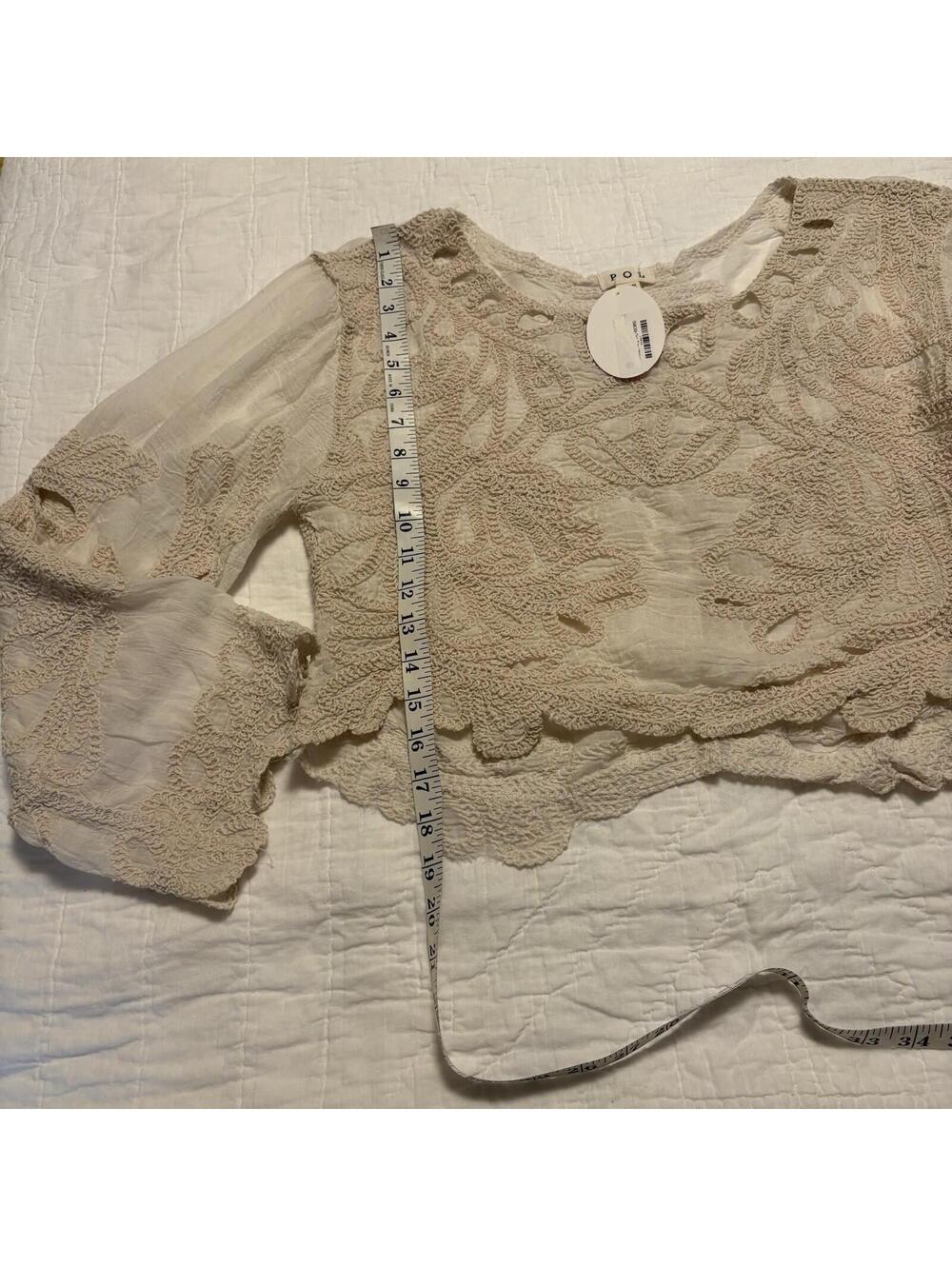 POL Women’s Cropped Crochet Floral Lace Blouse OS Boho Beachy Festival - Picture 4 of 5